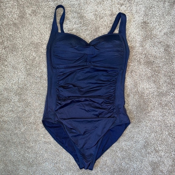Bondeye Swim Navy Blue Eco Essentials Twist Front Multifit One Piece Size 6 - Picture 2 of 8
